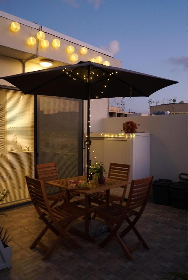 Cosy Designer Seaview Penthouse With Terrace & Bbq Lejlighed San Pawl il-Baħar Eksteriør billede